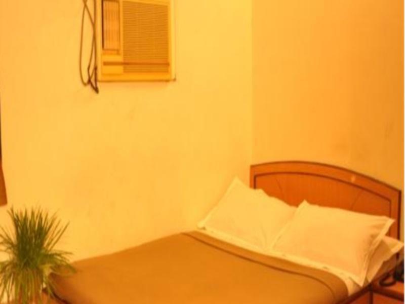 Hira Palace Hotel - Mumbai — Photos 1